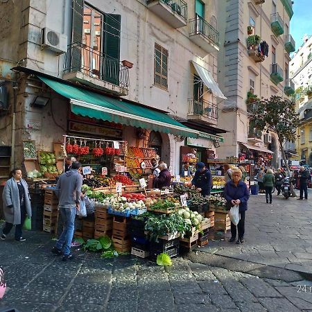 Reginella Bed & Breakfast Napoli Dış mekan fotoğraf