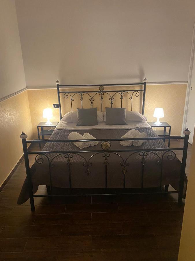 Reginella Bed & Breakfast Napoli Dış mekan fotoğraf